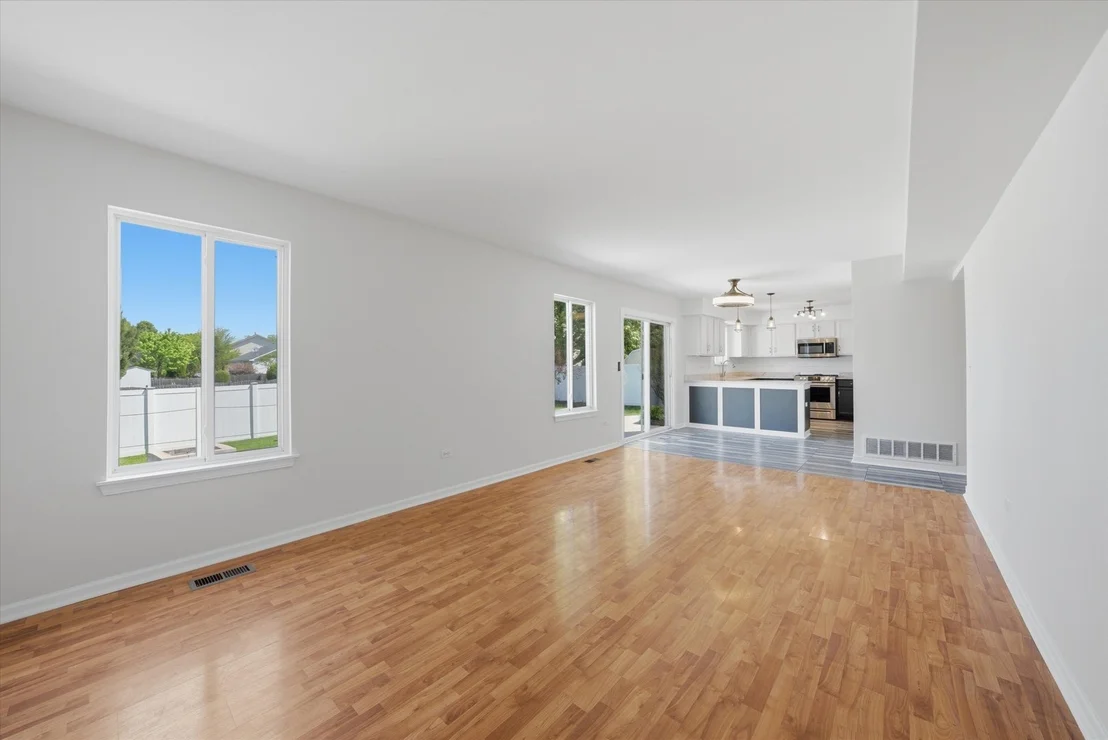 Photo of 5615 Stonybrook Drive