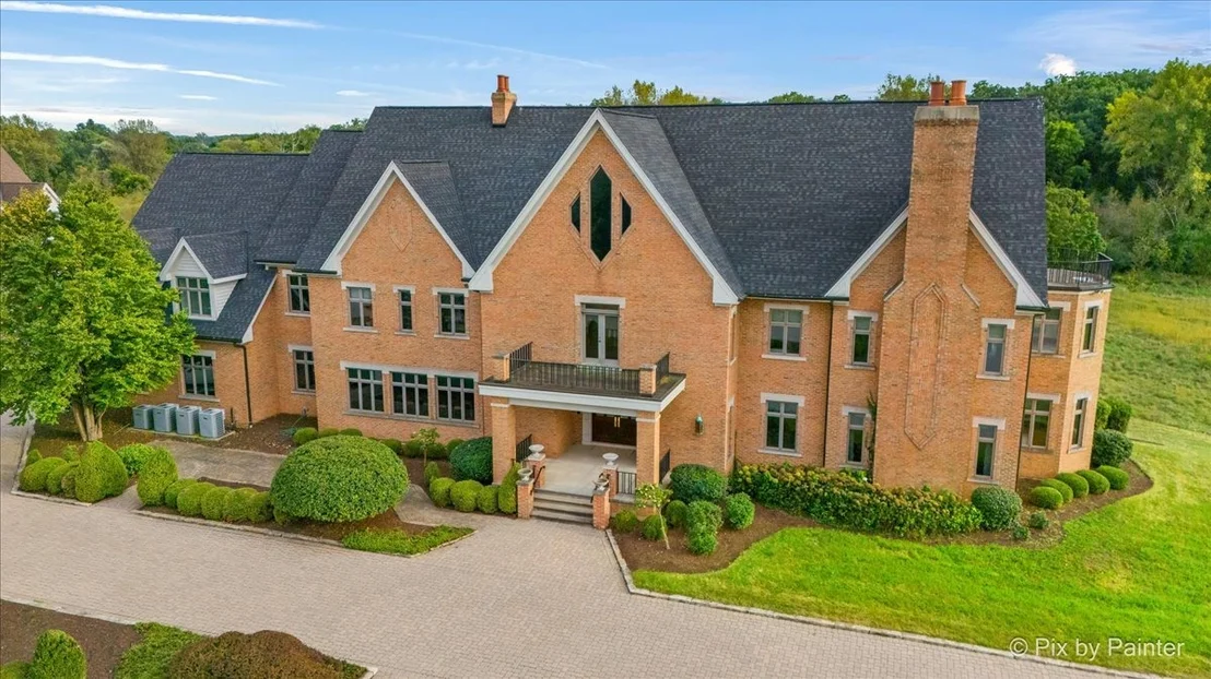 Photo of 5N719 Castle Drive