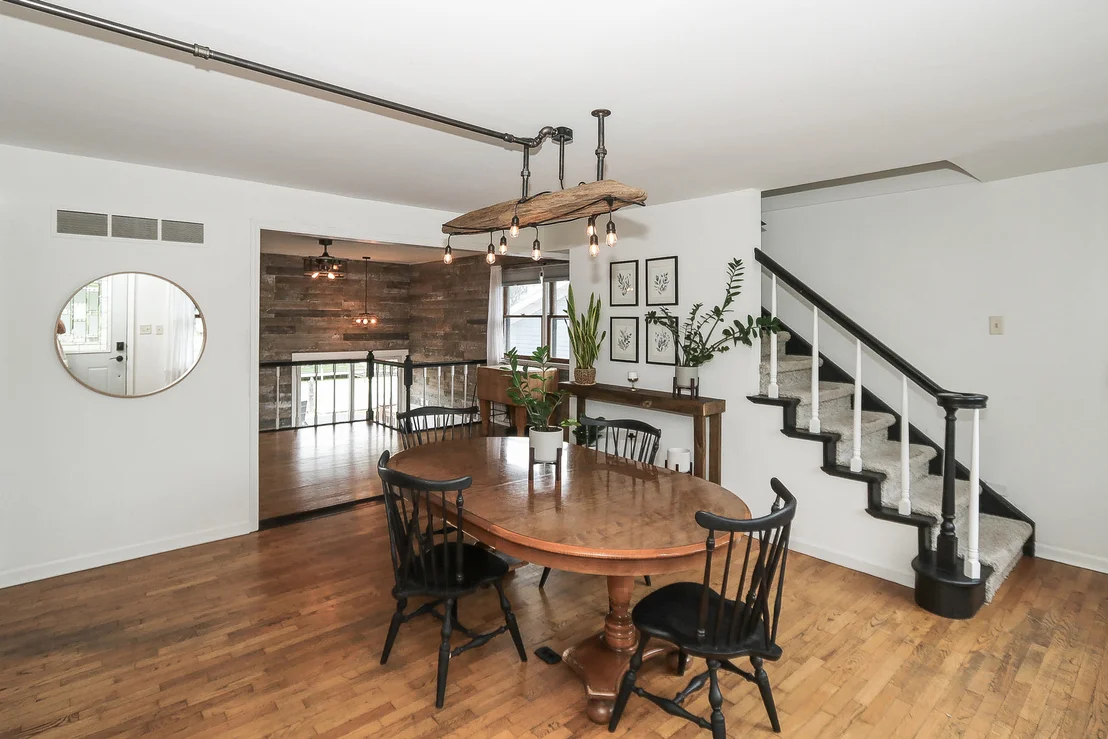 Photo of 717 Monterrey Terrace