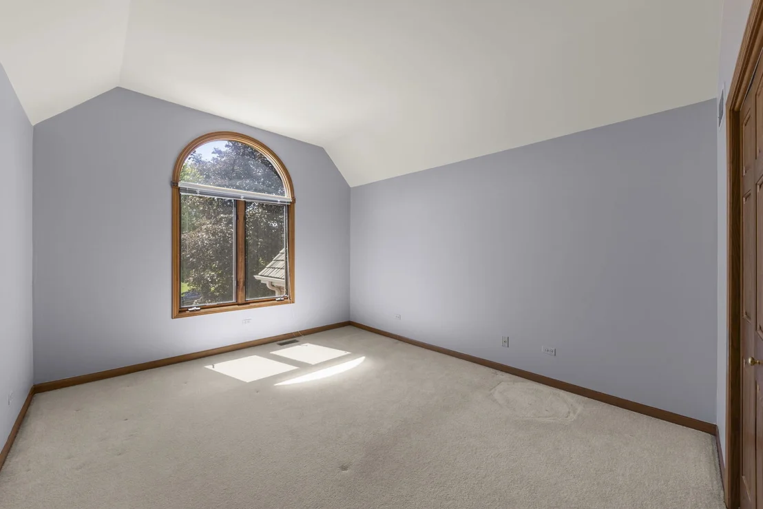 Photo of 1599 Far Hills Drive