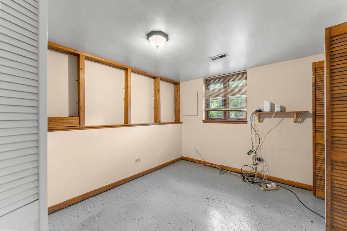 Photo of 1114 185th Place