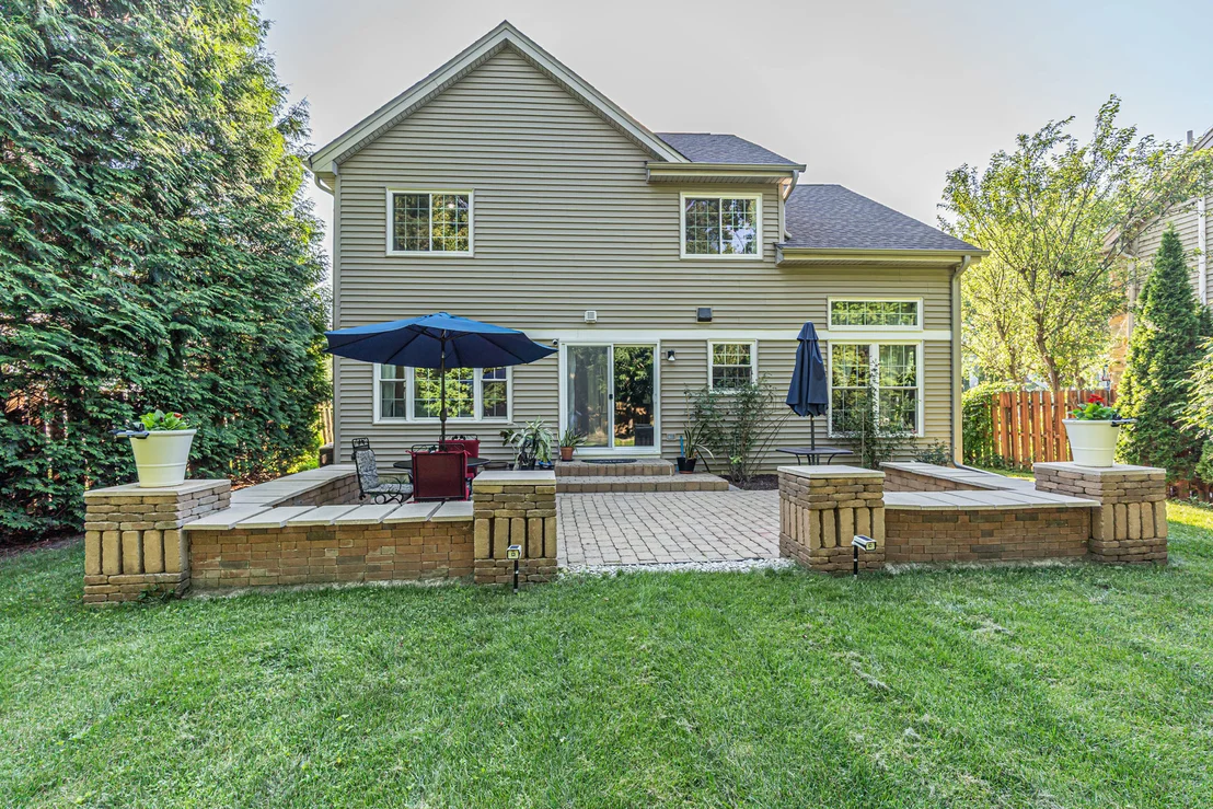 Photo of 585 Marseilles Circle