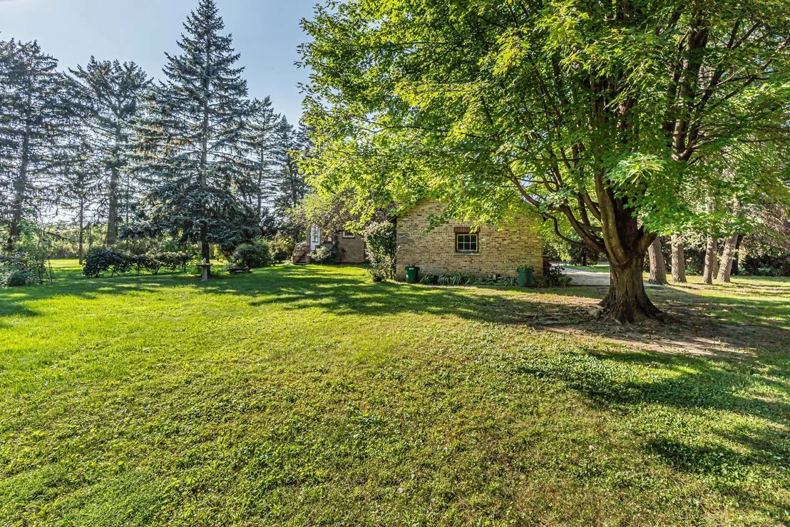 Photo of 1324 Fredrickson Place