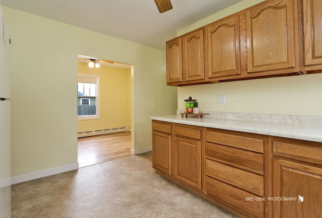 Photo of 35694 N Laurel Avenue