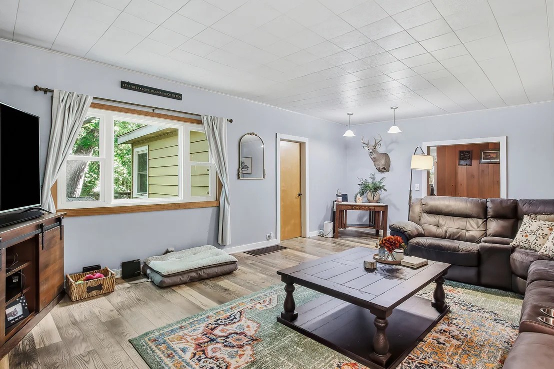Photo of 33834 Hillcrest Drive