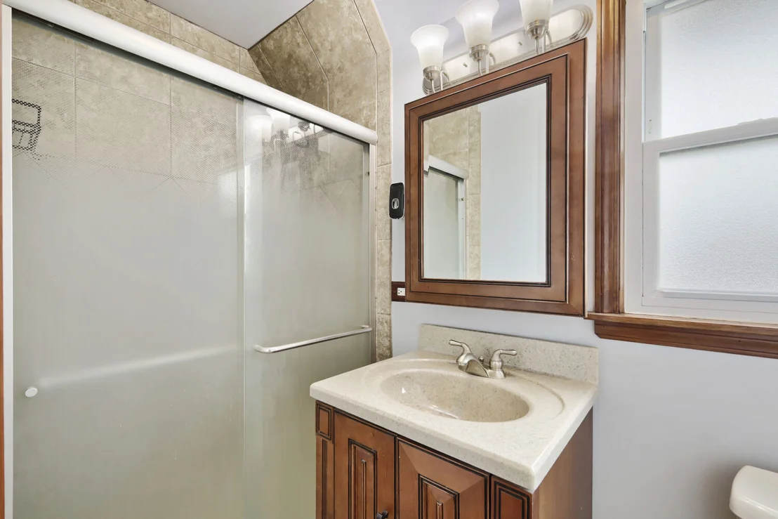 Photo of 816 W Heritage Drive