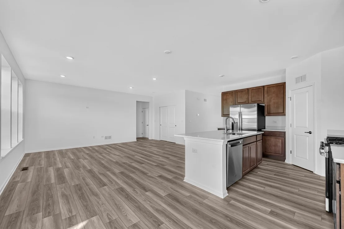 Photo of 565 Arye Drive