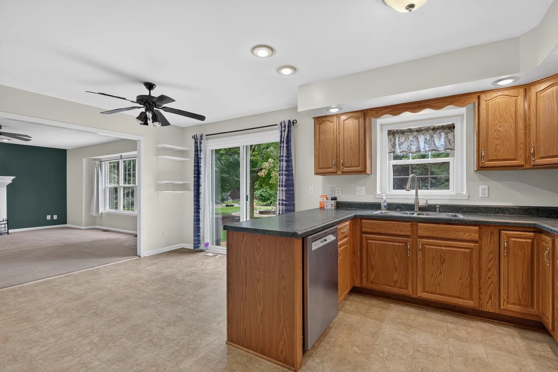 Photo of 613 Magnolia Lane