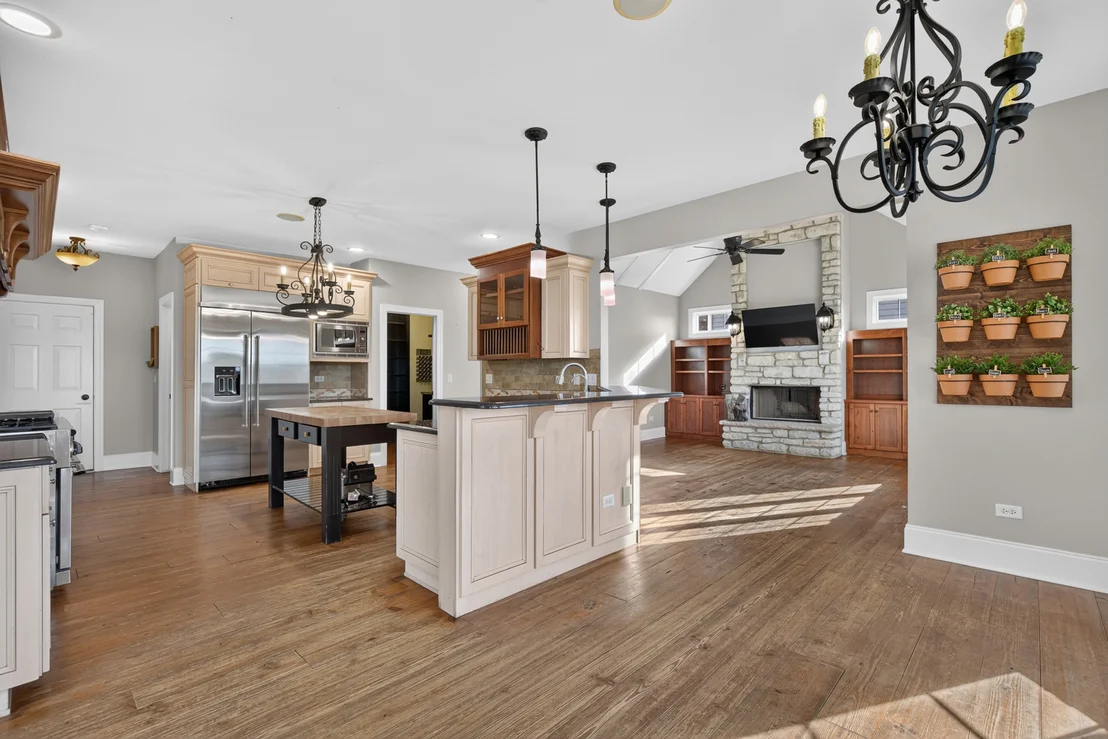 Photo of 25323 W Alison Road