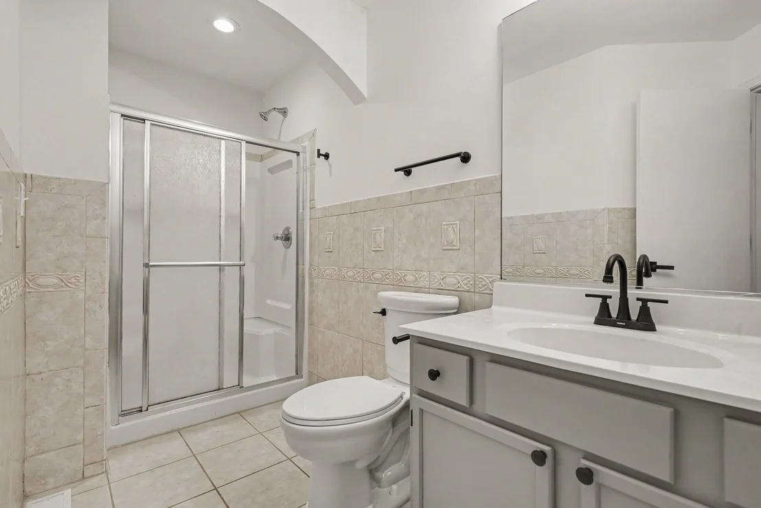 Photo of 601 Carnation Drive