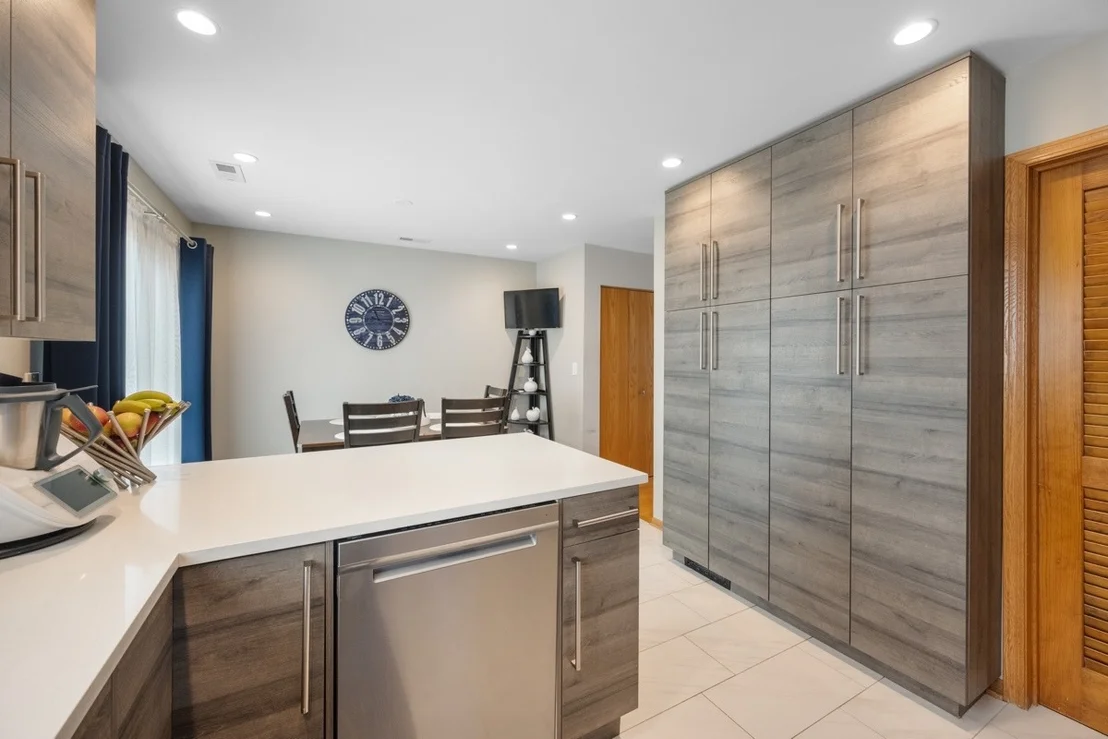 Photo of 702 Windsor Lane
