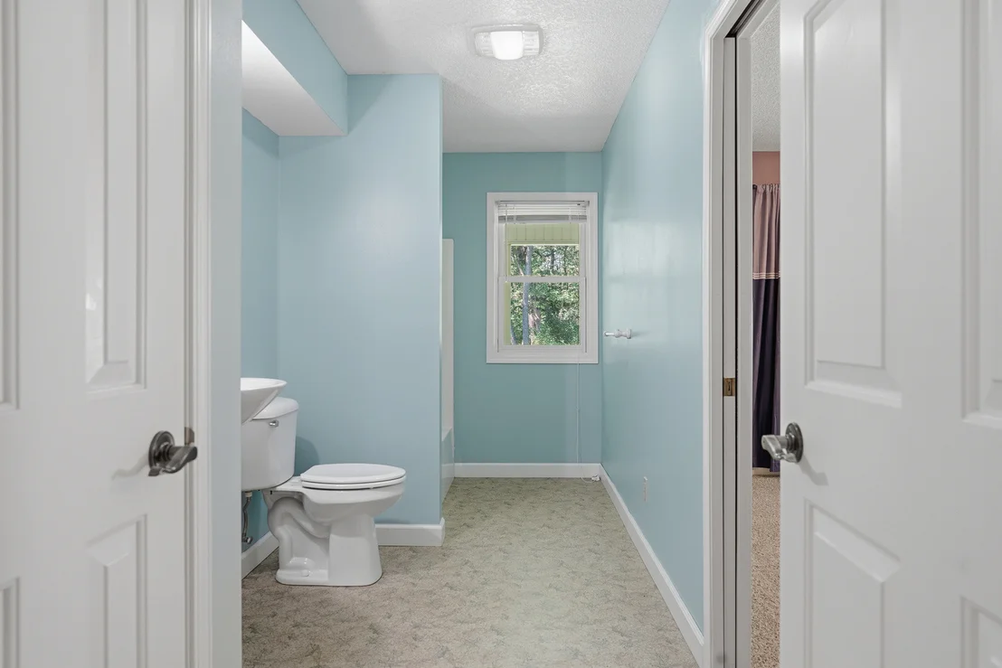 Photo of 15207 Henry Road
