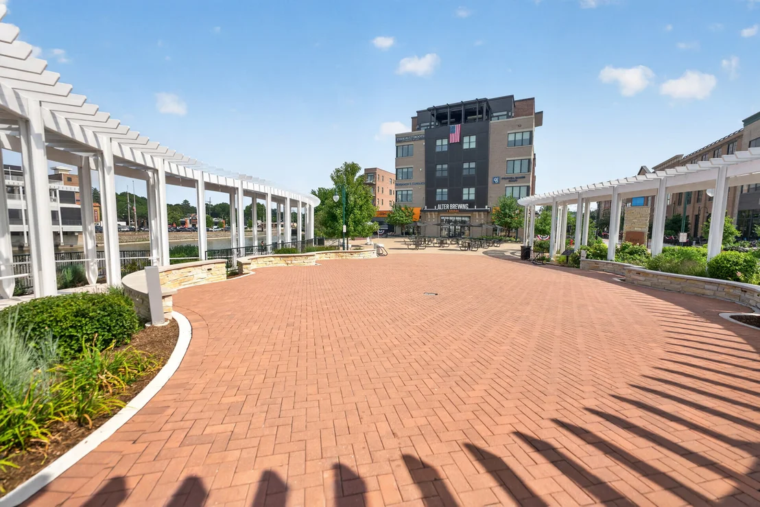 Photo of 321 Brownstone Drive