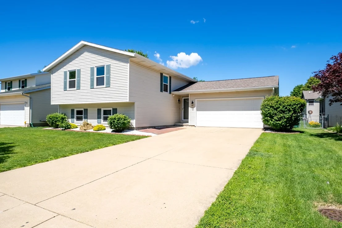 Photo of 2813 Rocksbury Drive