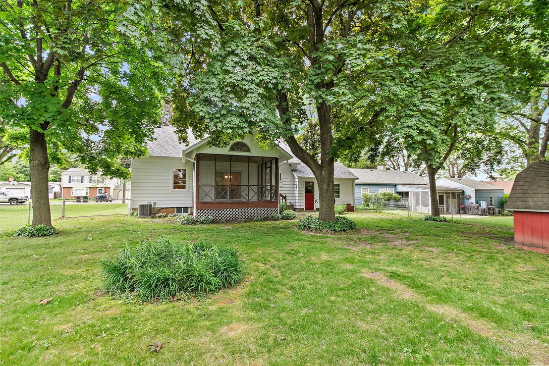 Photo of 3908 Oak Avenue