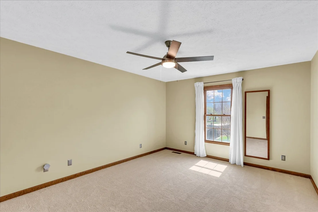Photo of 2807 Willow Bend Road