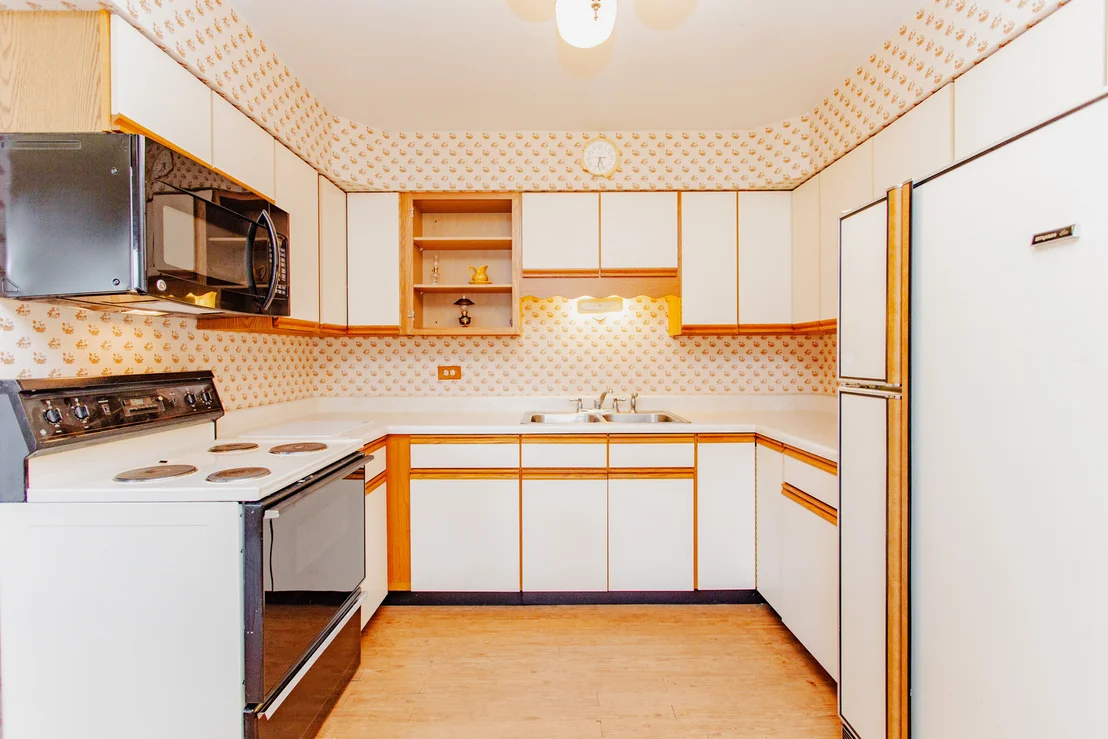 Photo of 255 W Walnut Avenue