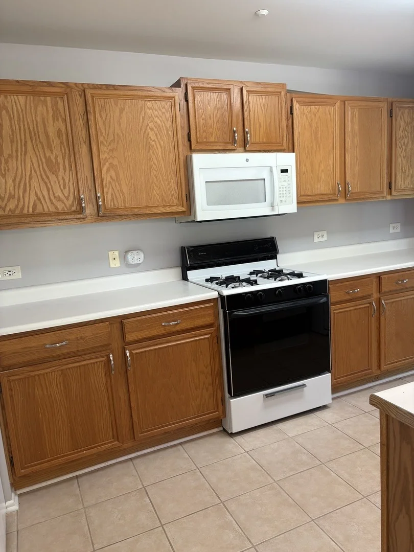 Photo of Unit 4 at 1602 Columbia Circle