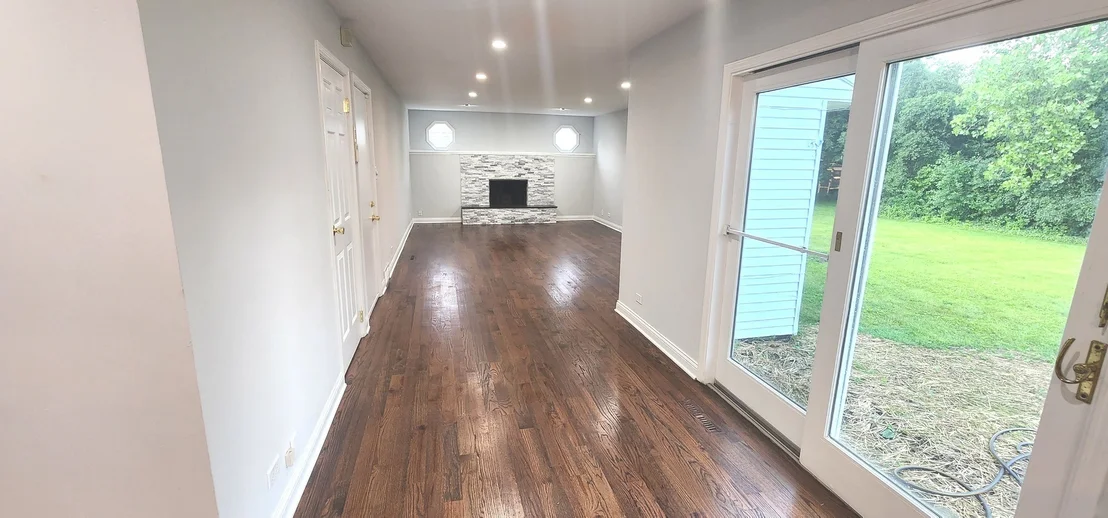 Photo of 1421 Lawrence Crescent