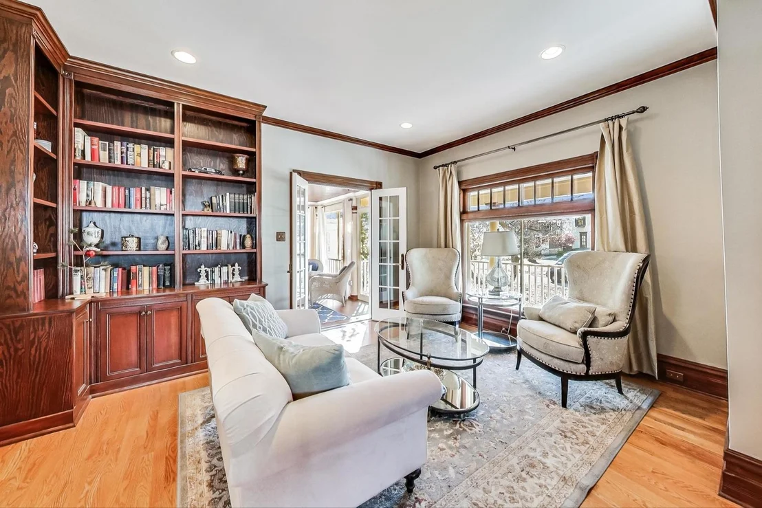 Photo of 539 Forest Avenue