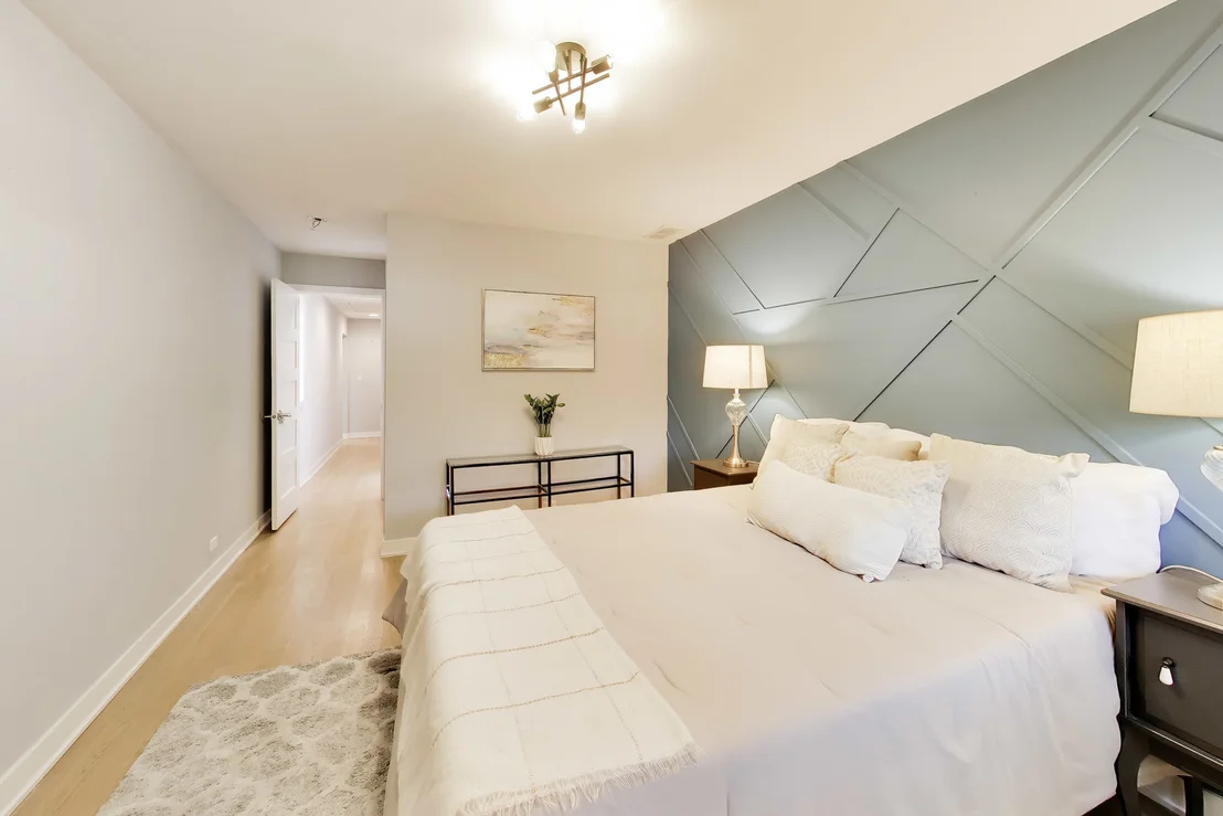 Photo of 1005 FORESTWAY Drive
