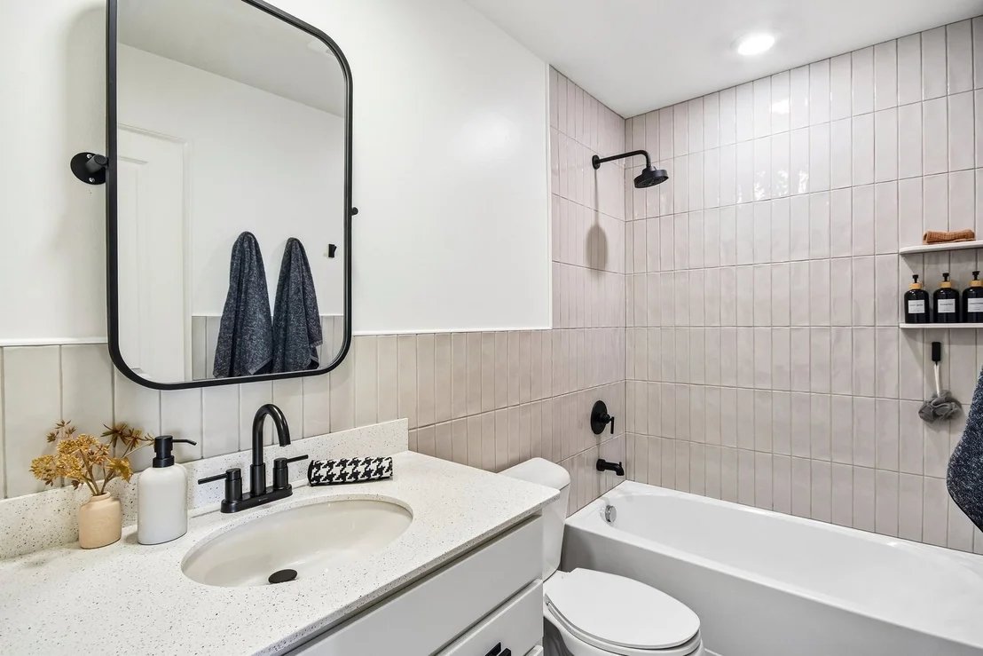 Photo of 588 Cimmaron Circle