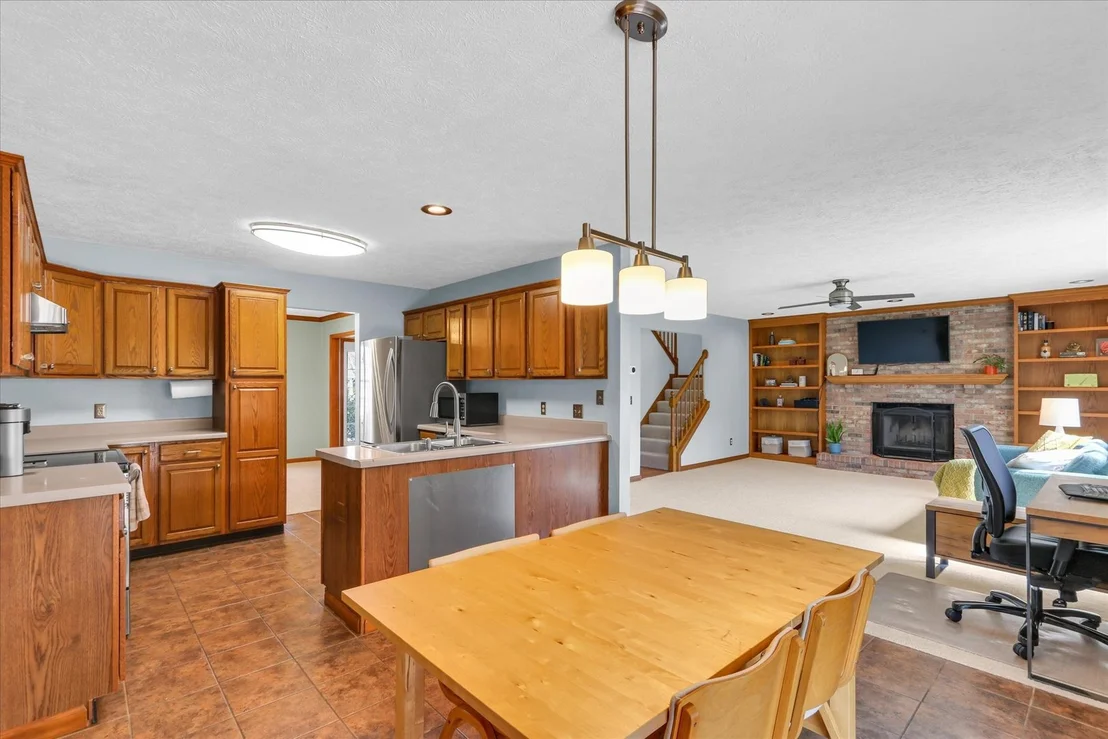 Photo of 2807 Willow Bend Road