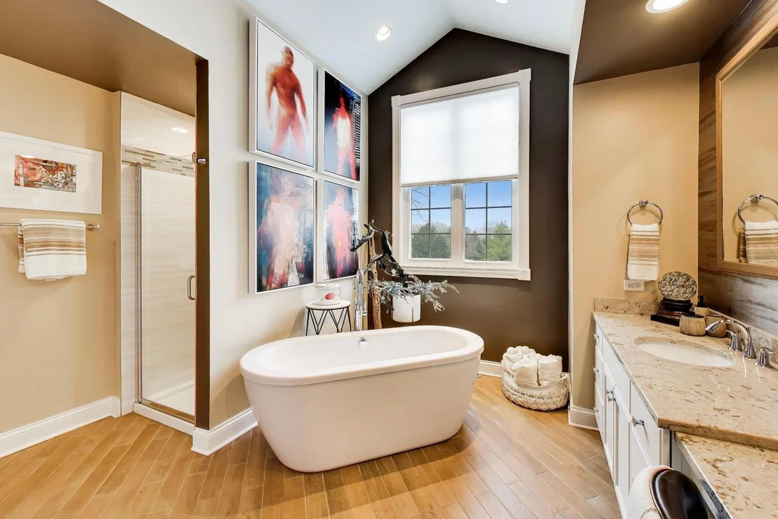 Photo of 1203 MACINTOSH Drive