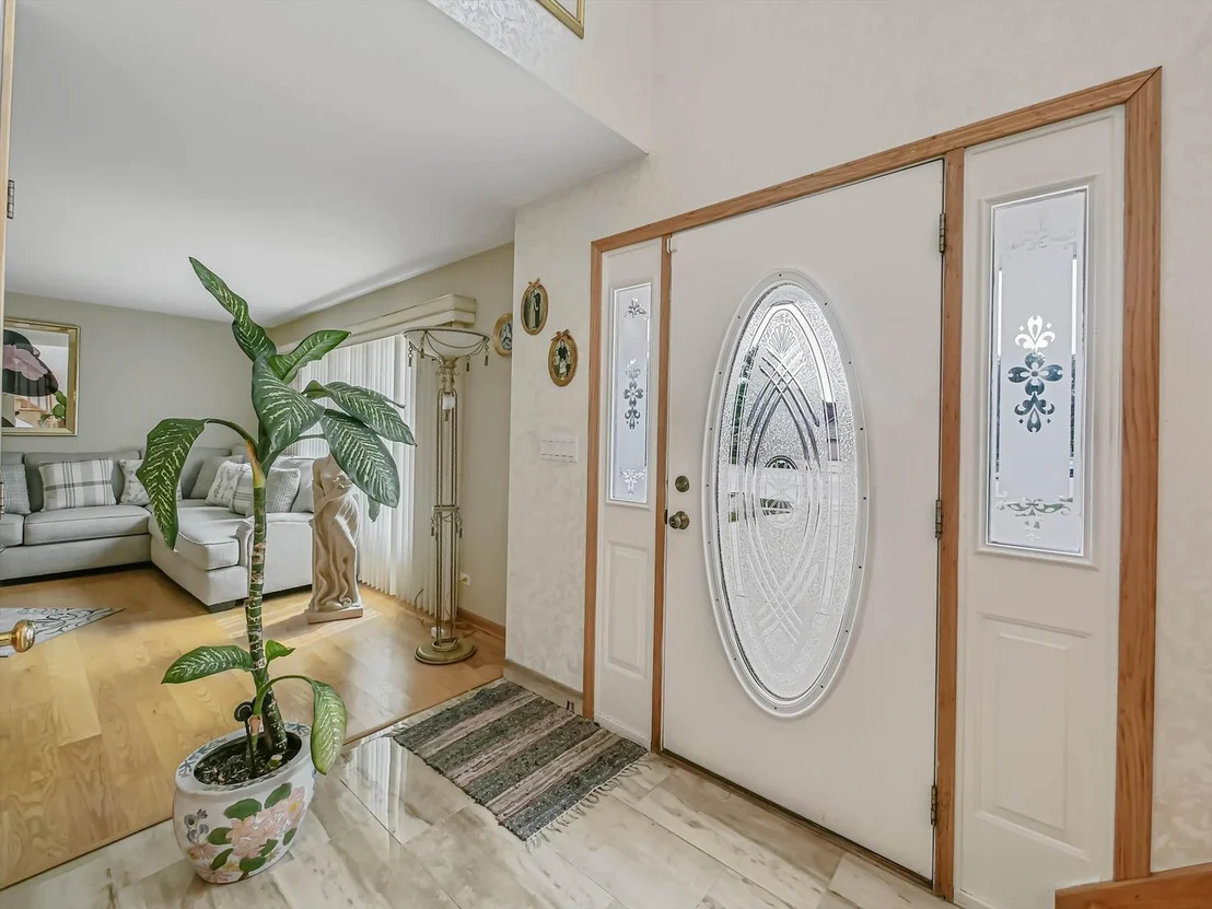 Photo of 1212 Grove Avenue