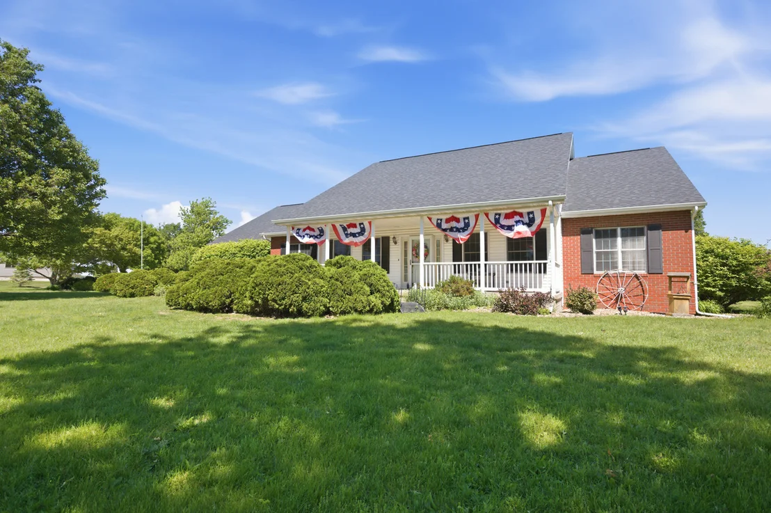 Photo of 2102 Laurel Park Place