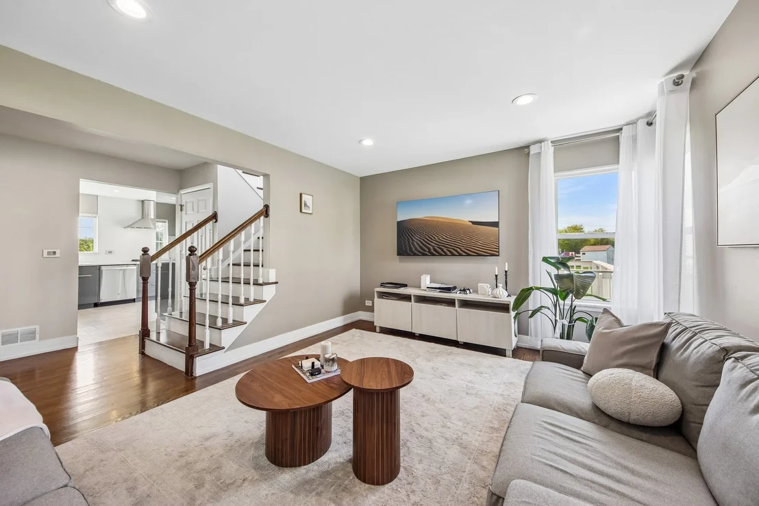 Photo of 1770 Penny Lane