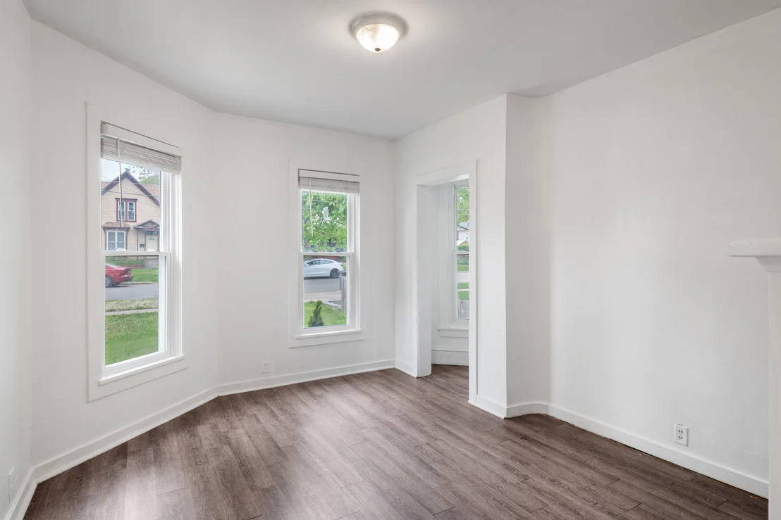 Photo of 447 Ashland Avenue