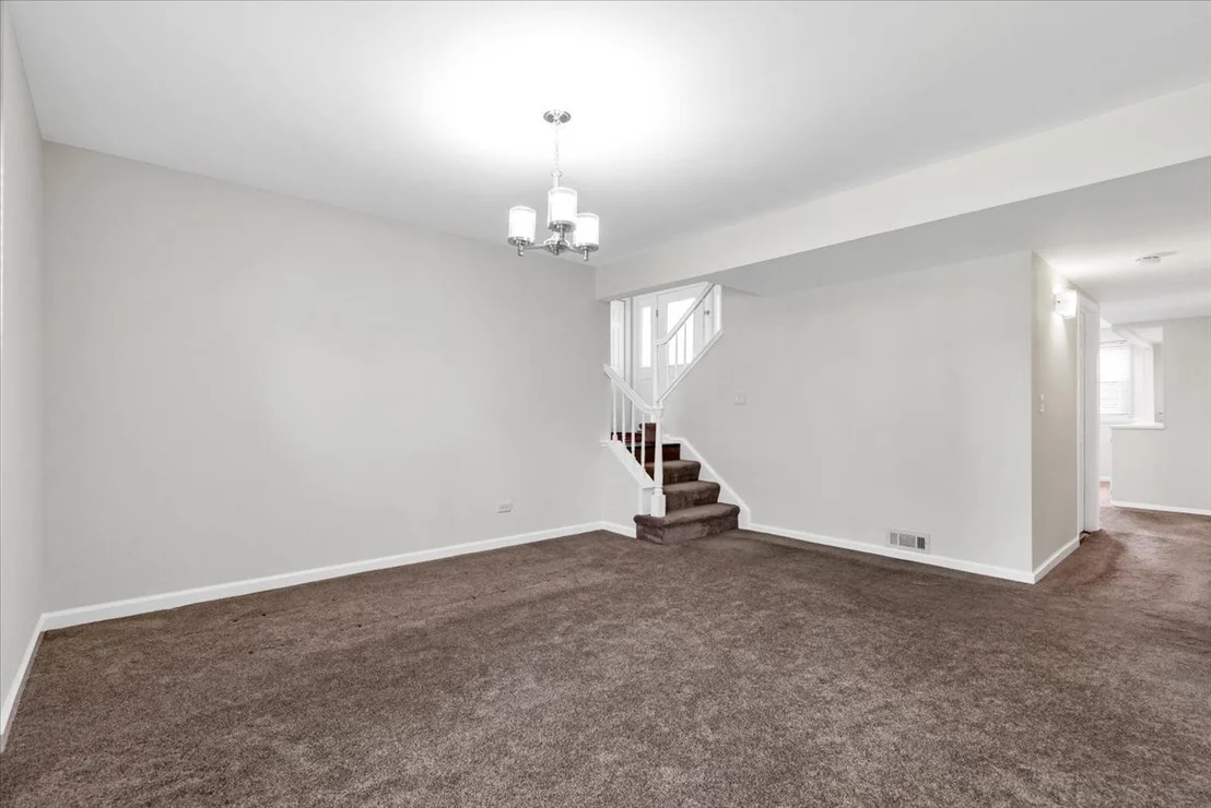 Photo of 1820 Claremont Road