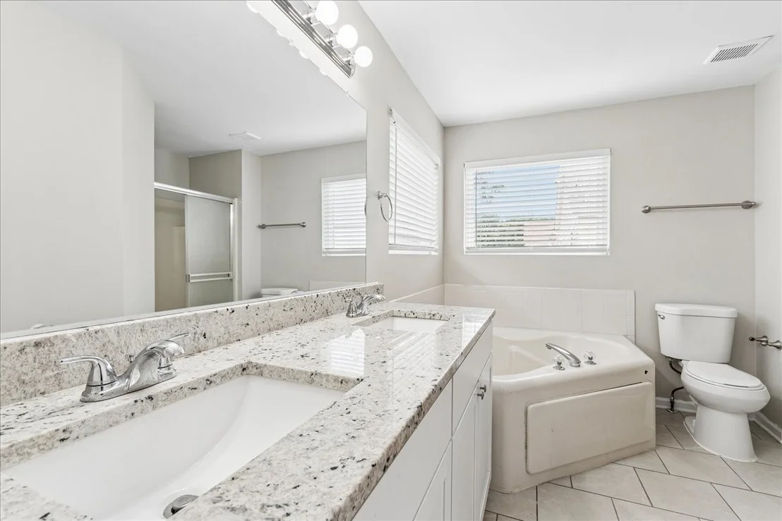 Photo of 1811 Prairie Ridge Drive