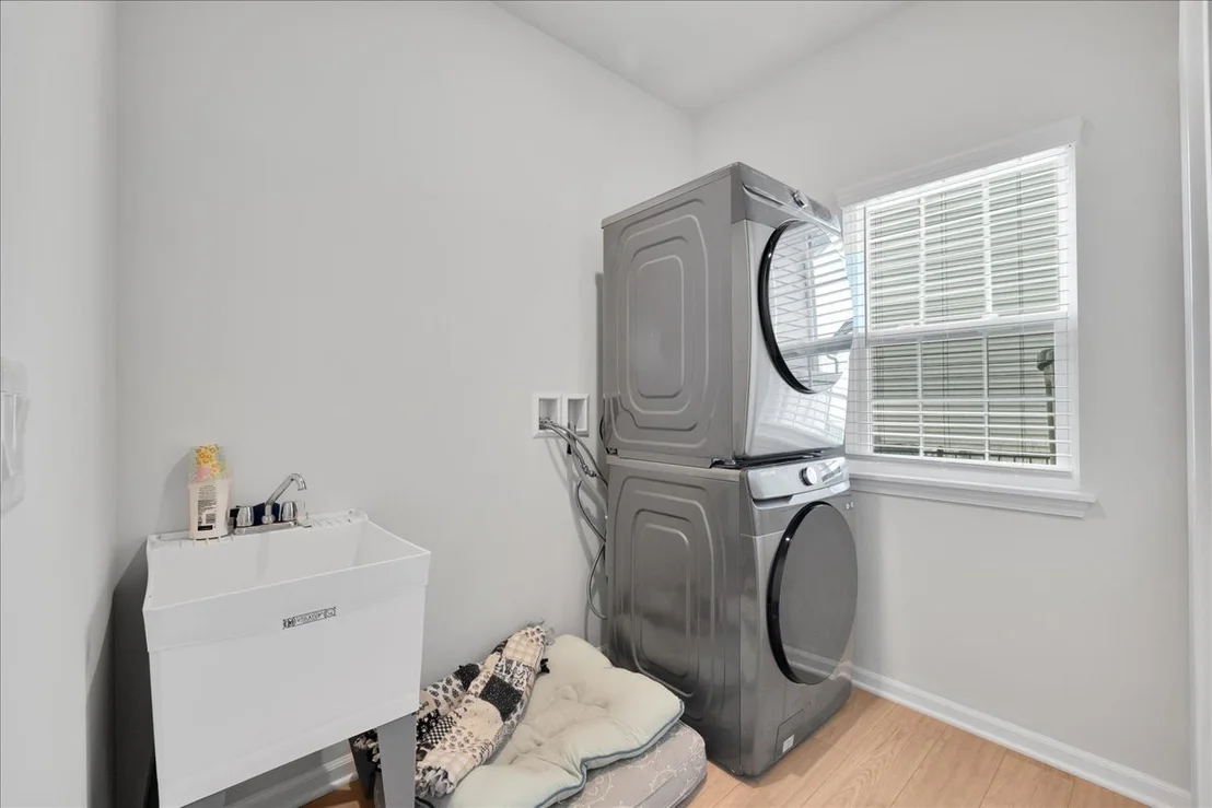 Photo of 635 Maplewood Circle