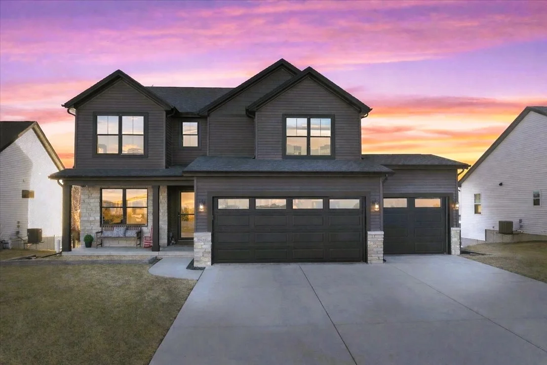 Photo of 2625 Shale Road