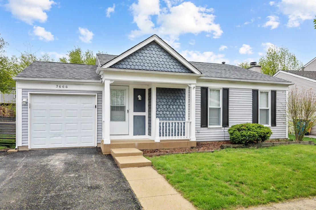 Photo of 2666 Prairieview Lane