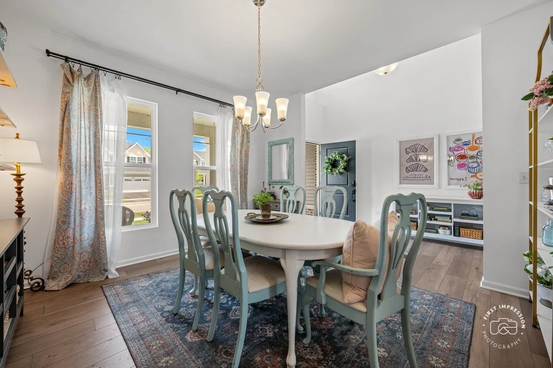 Photo of 115 Piper Glen Avenue