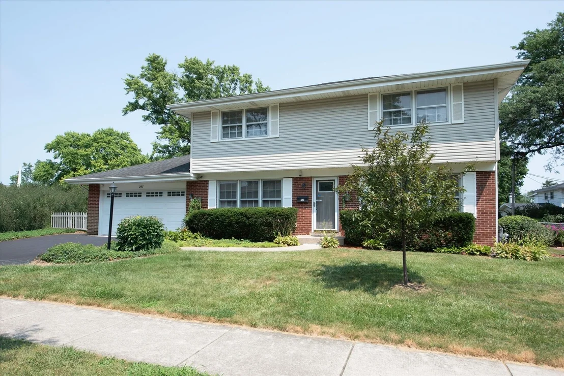 Photo of 257 Beau Drive
