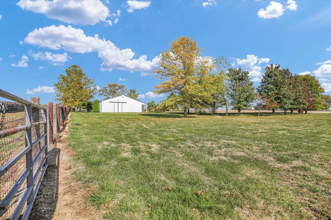 Photo of 561 County Road 700 N