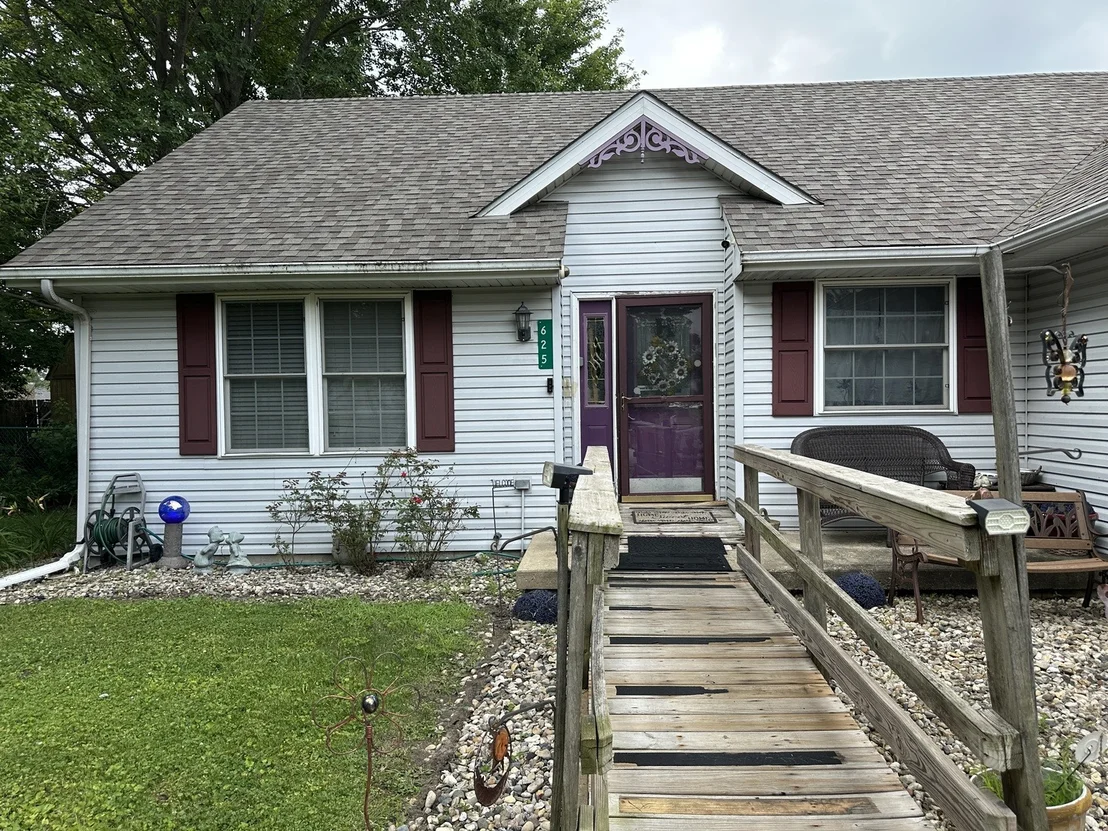 Photo of 625 N Diversatech Drive
