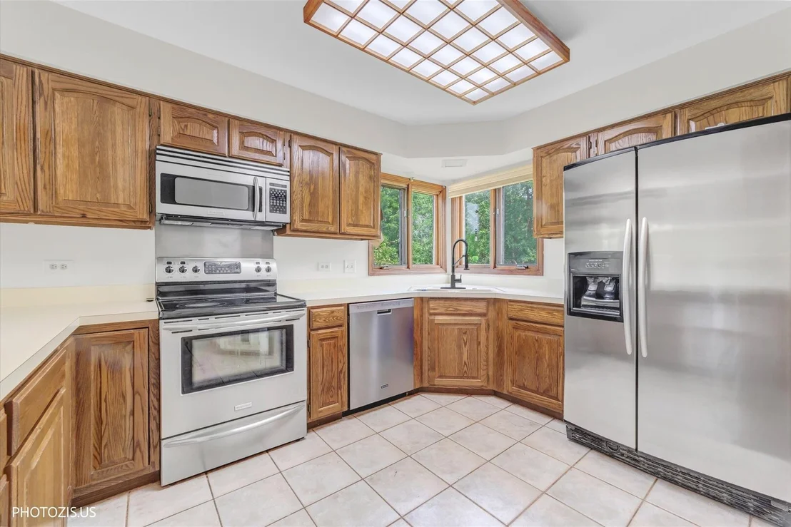 Photo of 970 Ponderosa Lane