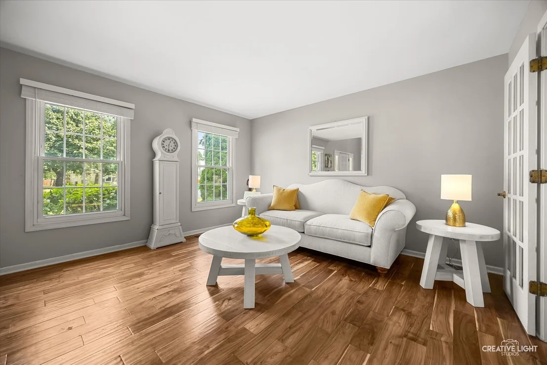 Photo of 2303 Riverside Drive