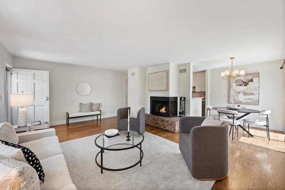 Photo of 1041 Forest Avenue