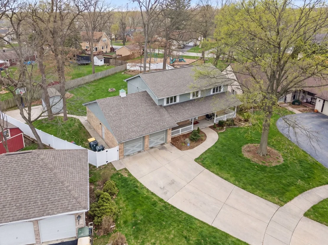 Photo of 18118 Whitman Lane