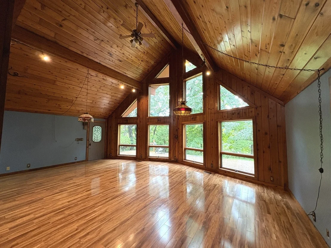 Photo of 779 N 2249th Road