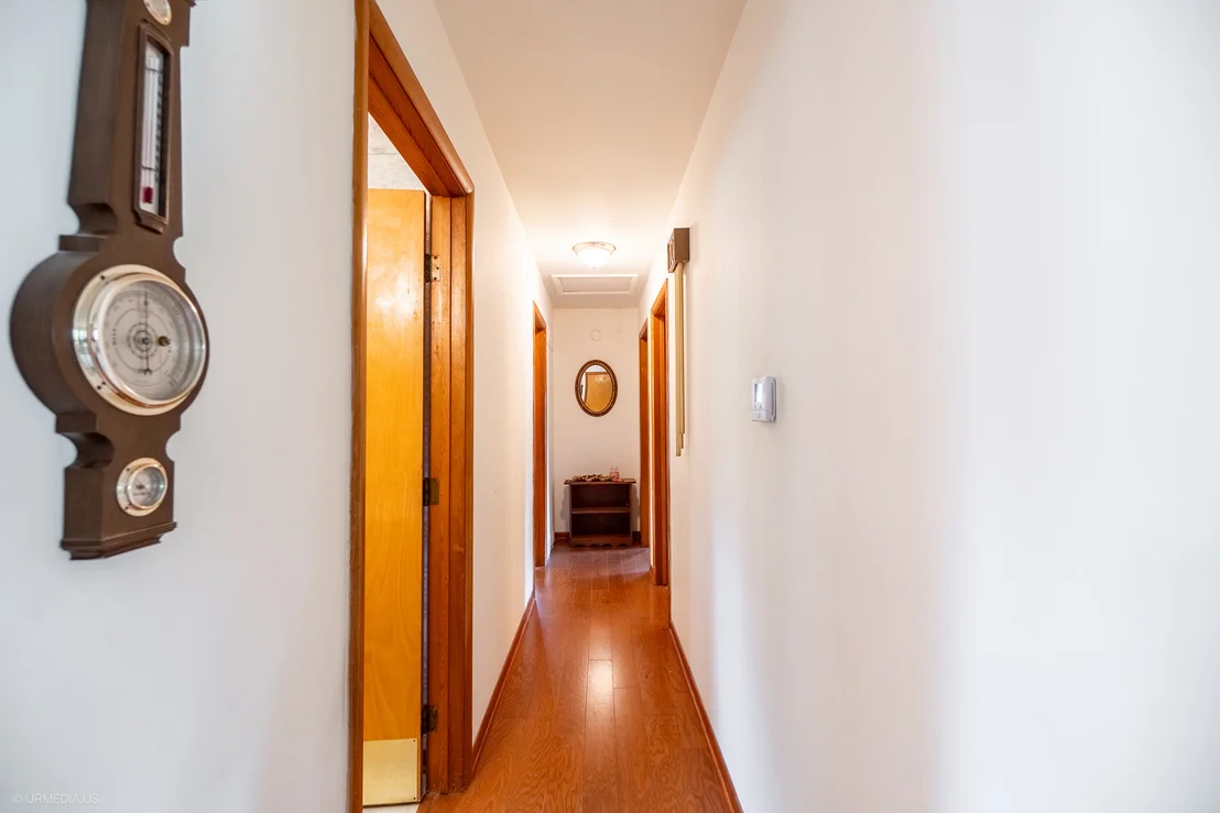 Photo of 835 Scott Drive