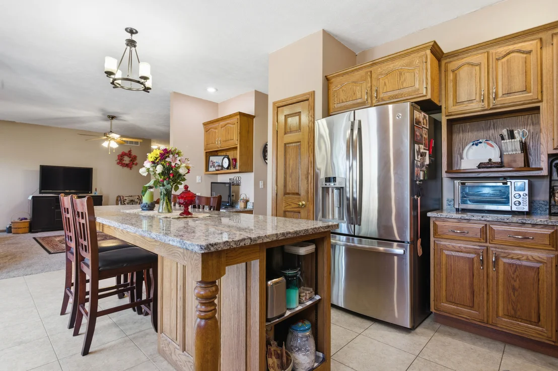 Photo of 2102 Laurel Park Place