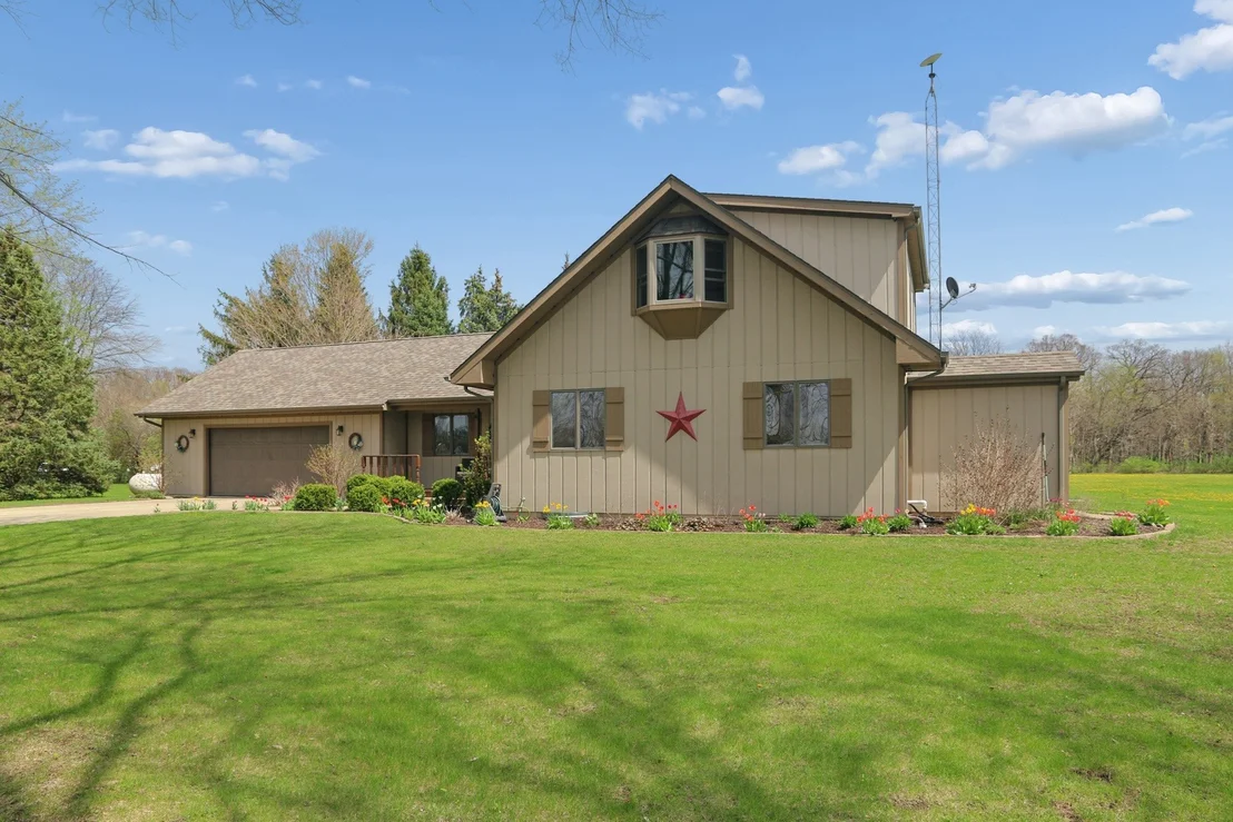 Photo of 9590 Brown Road