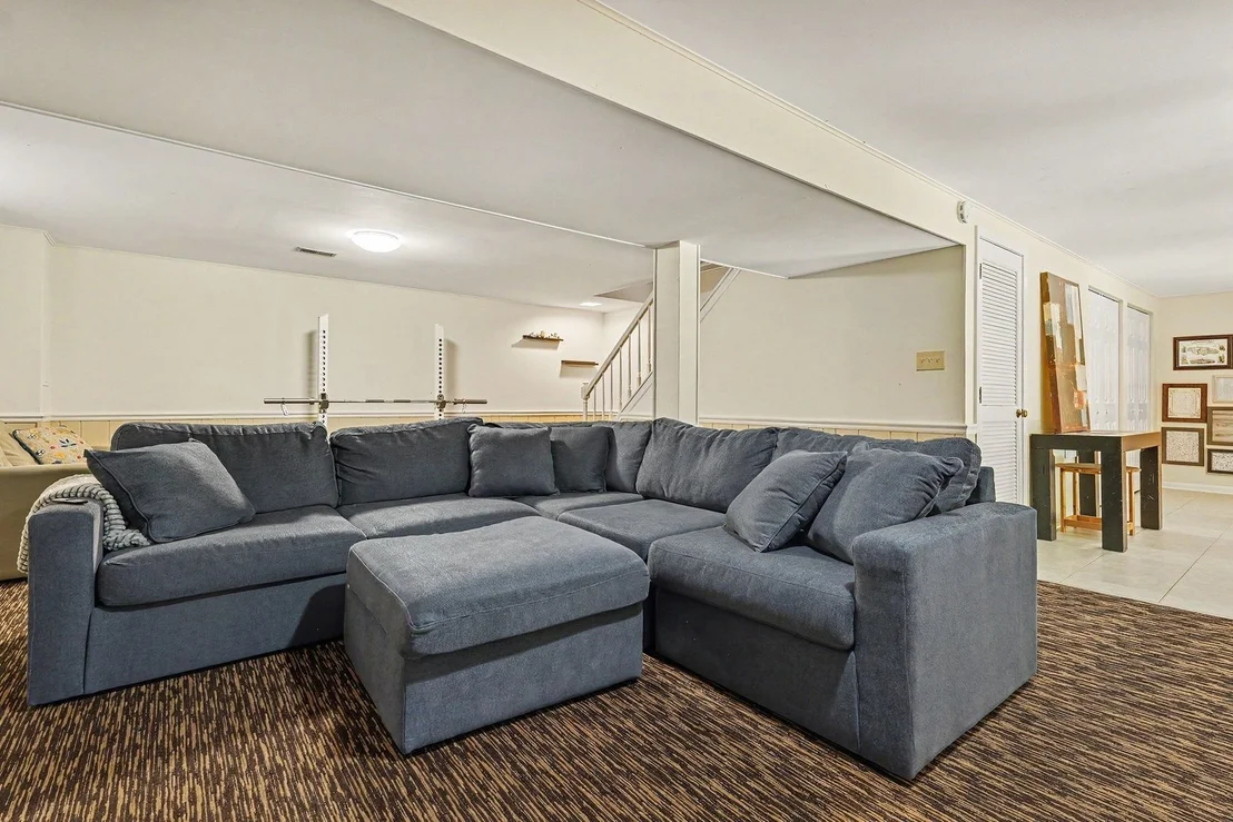 Photo of 640 Clearview Court